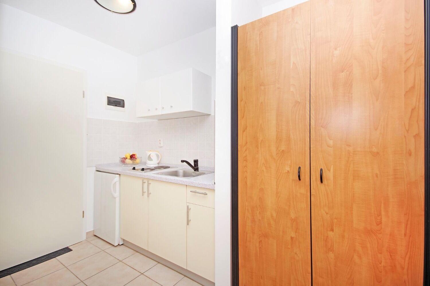 Apartments Javi - Free Private Parking Трогір Екстер'єр фото